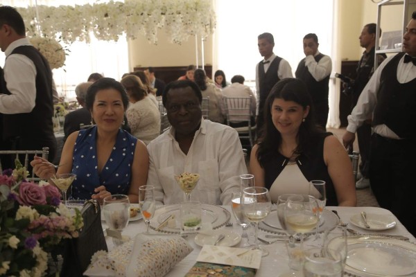 Mañana de regocijo bautismal