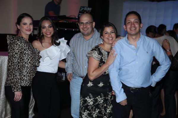 Bachilleres 1997 de La Salle se reúnen