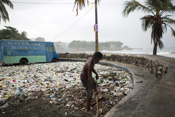 Florida declara estado de emergencia ante posible paso de Matthew  