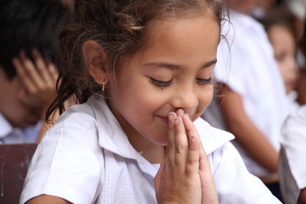 Más de dos millones de niños inician las clases en Honduras