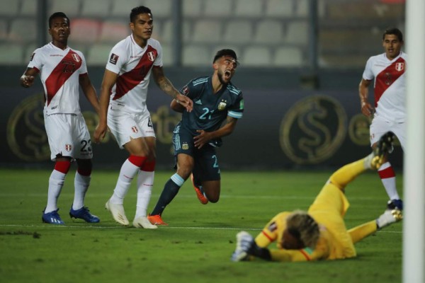 El joven delantero Nico González se encargó de anotar el primer gol . Foto AFP.