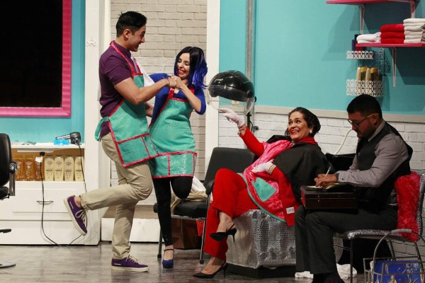 Círculo Teatral Sampedrano estrena mañana la comedia 'Con los pelos de punta”