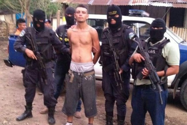 En allanamientos capturan a dos hombres en el occidente de Honduras