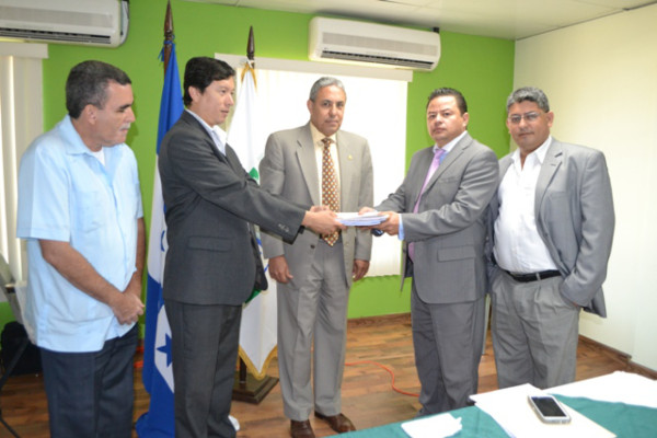 Fiscalía analizará 11,300 cambios domiciliarios