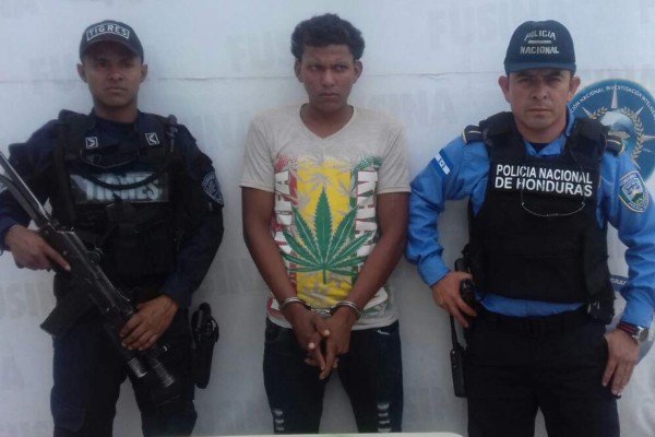 Detienen a hombre con supuesta marihuana en Yoro