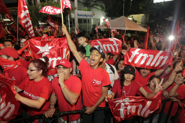 Conteo de voto por voto definirá la presidencia de El Salvador