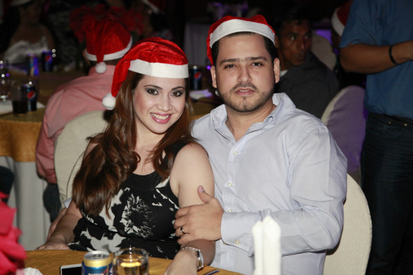 Escuela Internacional Sampedrana festeja la Navidad