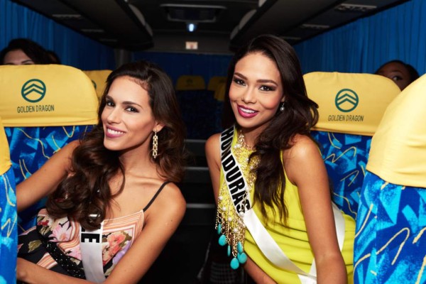 PROGRESEÑA ASPIRA POR HONDURAS La chilena Catalina Paz Cáceres y la hondureña Sirey Morán viajaron juntas a Boracay para filmaciones promocionales. Hoy viernes regresan a Manila. Mañana tendrán un modelaje y la competencia de trajes típicos será el martes 24.