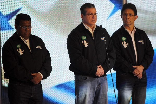 TSE declara electos a diputados y alcaldes