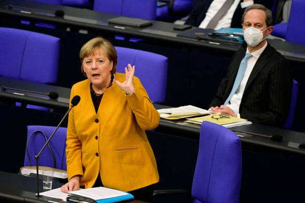 Merkel suspende restricciones en Semana Santa y pide perdón por su error
