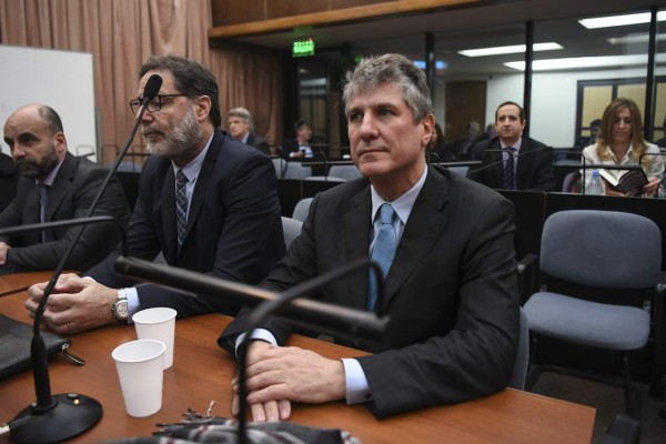 Exvicepresidente argentino Boudou condenado a casi seis años de cárcel por corrupción
