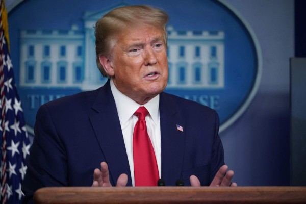 Trump anuncia que suspenderá la inmigración a EEUU por el coronavirus
