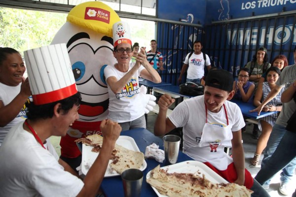 La megabaleada venció a los competidores