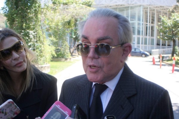 Operan de emergencia a Gilberto Correa, exconductor de Sábado Sensacional