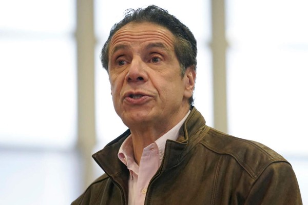 Gobernador de Nueva York denunciado por acoso sexual se niega a renunciar