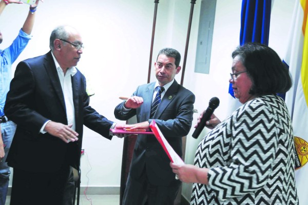 Consejo de Educación nombró comisión que hará auditoría académica en la UNA