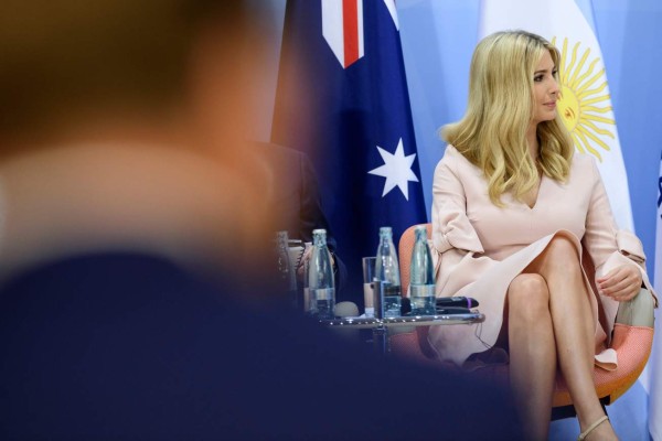 Trump defiende la imagen más polémica de Ivanka