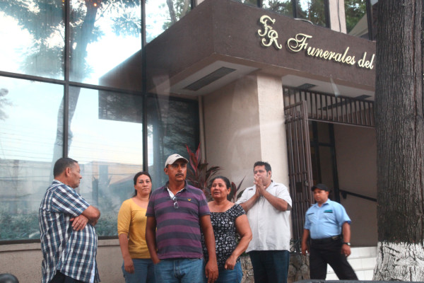 'Hemos perdido a un gran ser humano y un hombre de Dios”