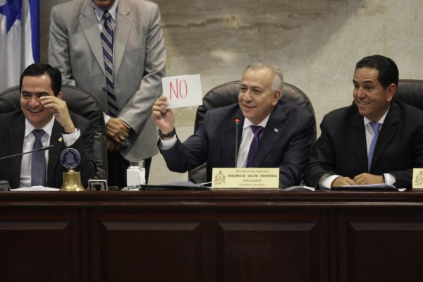 De transparente y democrático tildan proceso para elegir la nueva Corte