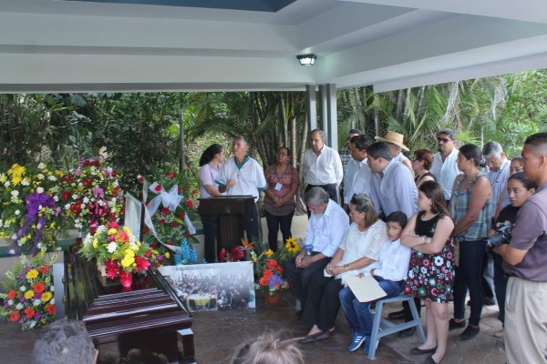 Sentido adiós a Óscar, el actor de la eterna sonrisa
