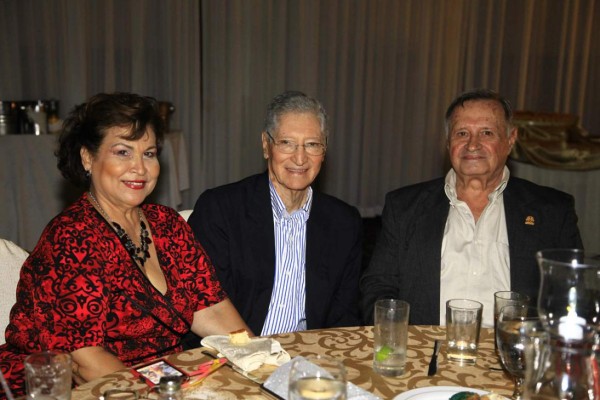 La Usap festeja convivio decembrino