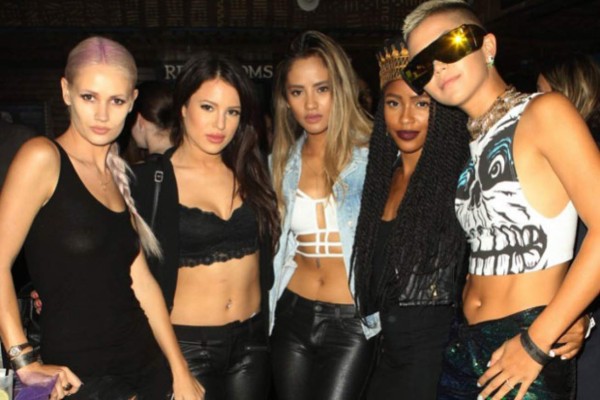 Simone Battle se suicidó