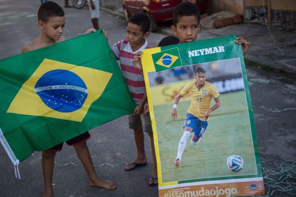 Fotos: Así se vive en el mundo la inauguración de Brasil 2014