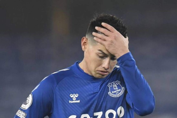 Ancelotti revela por qué le quitó la titularidad a James Rodríguez﻿