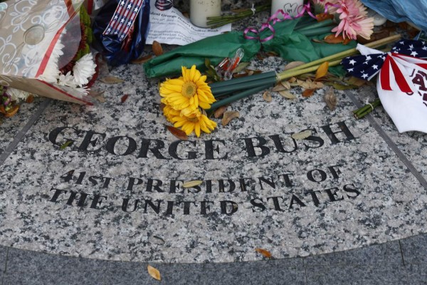 EEUU inicia ceremonias en honor al expresidente George H.W. Bush