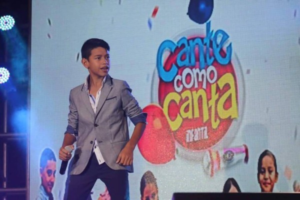 Roger Mejía cantará con Toño Rosario