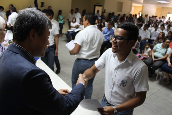 Infop gradúa a 142 nuevos técnicos y mecánicos en San Pedro Sula