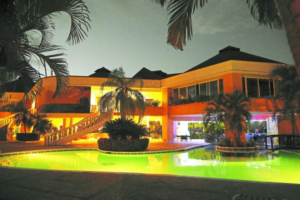 Las autoridades de Turismo buscan desarrollar todo el potencial que tiene la 'Novia de Honduras'. Fotos Franklin Muñoz.