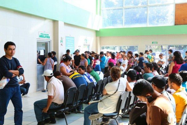 Se quejan de mala atención en el Seguro Social