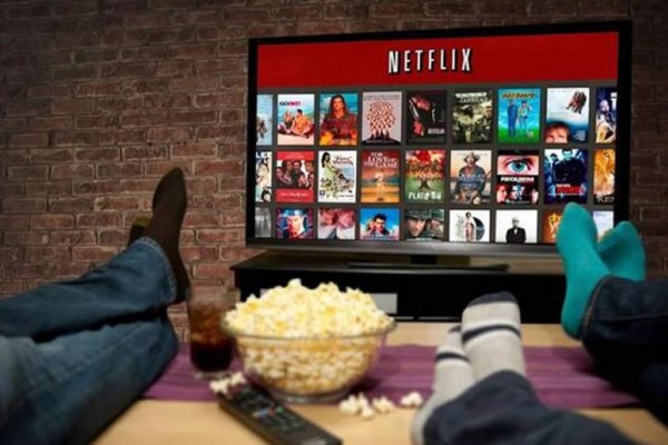 Netflix se dispara en la bolsa y anuncia elevación de precios