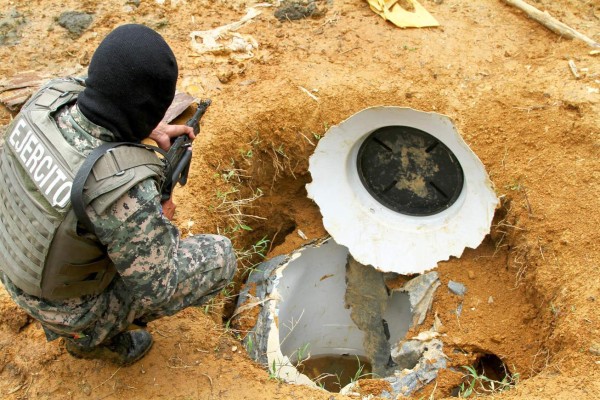 Estancadas 689 investigaciones a policías en la Fiscalía y TSC