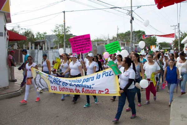 Arranca en Bogotá marcha por la Vida