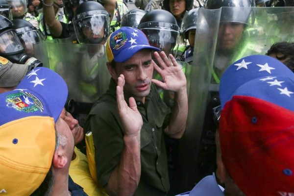 Capriles: Venezuela es 'una bomba que puede explotar en cualquier momento'
