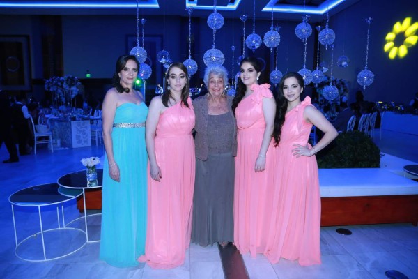 La boda de Victoria Saybe y Luis Cousin