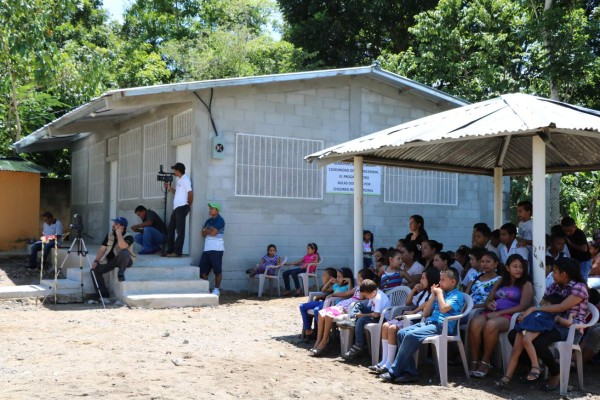 Amplían escuela Proheco en la aldea La Guacamaya, sector sur de El Progreso