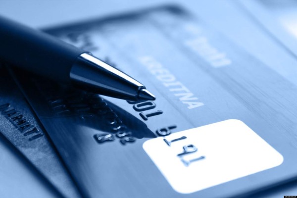 Sigue bajando número de tarjetas de crédito en Honduras