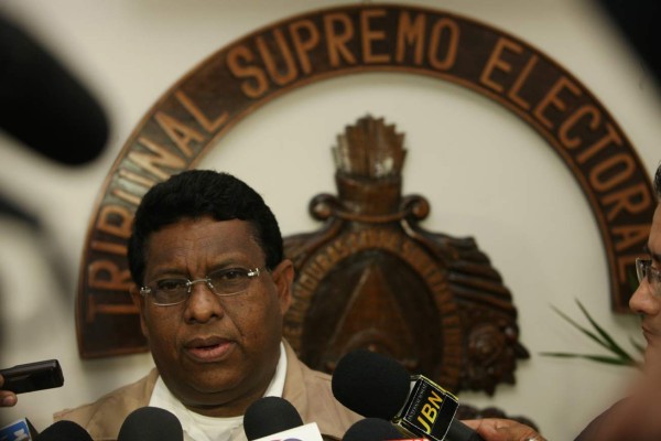 El PAC debe incluir deuda política