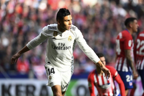 El golazo de chilena de Casemiro en el derbi Atlético - Real Madrid