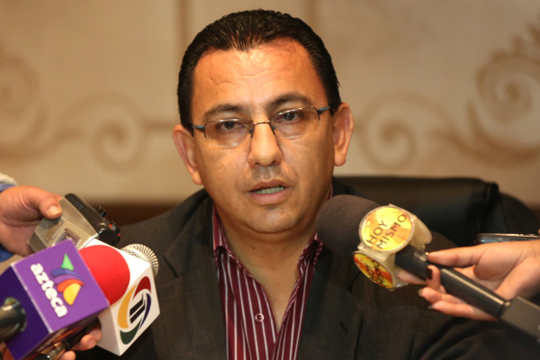 Suspenden a 5 jueces de Letras