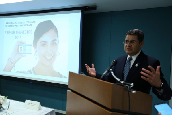 JOH confirma que vienen más reformas en consulados