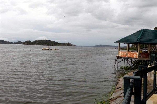 Más de 100 muertos en el naufragio de un barco en Tanzania