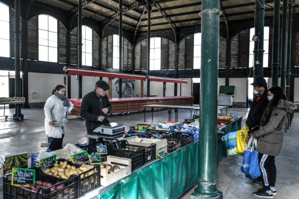 España y Francia revelan sus muy esperados planes de acción para salir del confinamiento