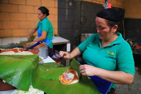 En EUA, México y España ya esperan tamales sampedranos