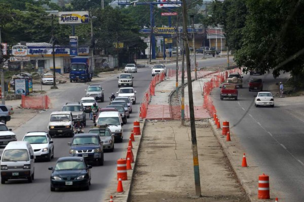 Hoy y mañana estará cerrado el paso en el bulevar del norte