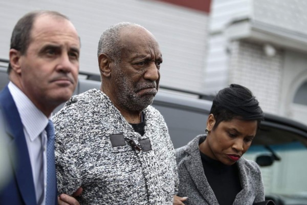 Fijan fianza de millón de dólares a Bill Cosby