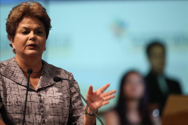 América Latina sube el tono ante Obama, que promete revisar espionaje